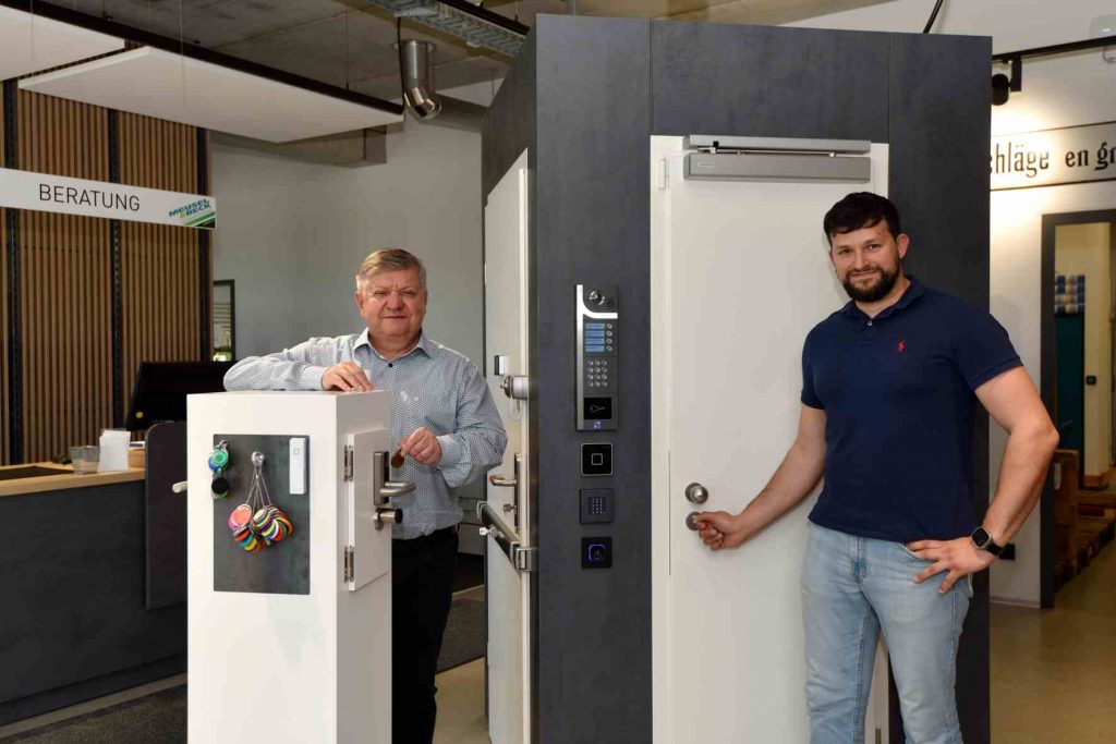 Geschäftsführer Johann Hanek (li) und der künftige Nachfolger Patrick Leitzmann, aktuell Prokurist und Mitglied der Geschäftsleitung