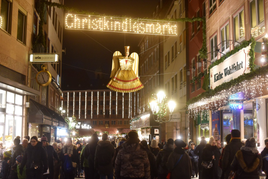 HDE-Weihnachtsgeschäft auf dem Niveau der recht schwachen Vorwochen