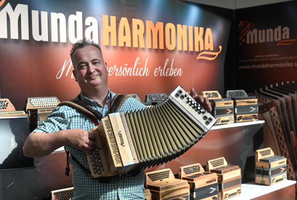 Am Akkordeon, dem „Instrument des Jahres“, kam man auf der diesjährigen Akustika Nürnberg im Messezentrum nicht vorbei. 