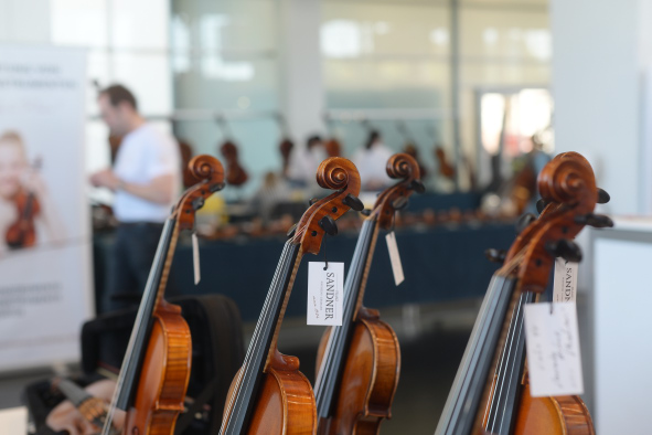 Akustika Nürnberg präsentierte 2026 mit 273 Ausstellern Vielfalt an Instrumentengruppen