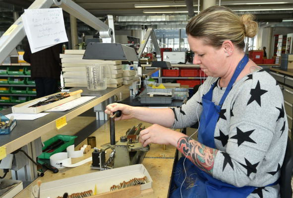 Herzstück der Nürnberger da Vinci Künstlerfabrik Defet ist bis heute die Manufaktur